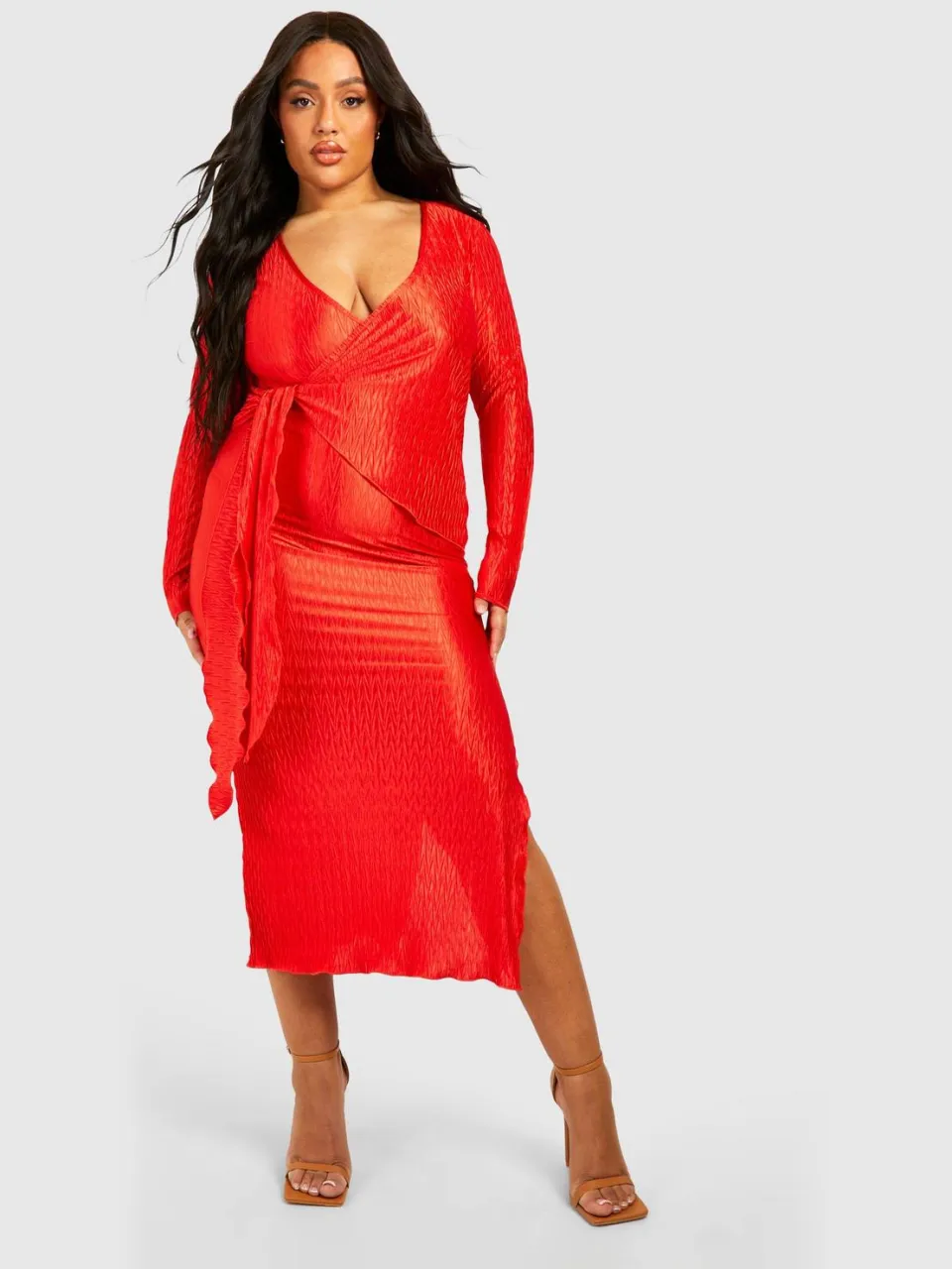 boohoo Dames Plus Wave Plisse Wrap Midaxi Jurk burnt orange, foto 2