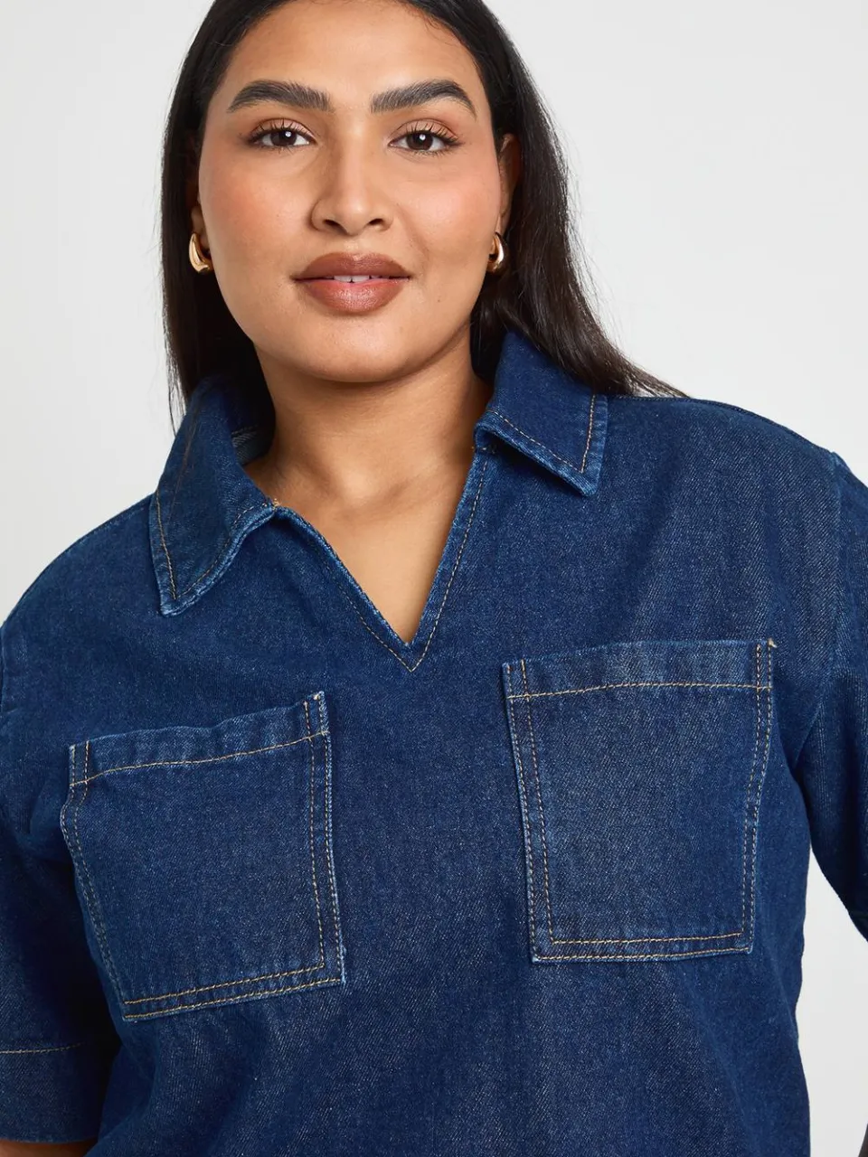 boohoo Dames Plus Boxy Korte Mouw Denim Jurk, foto 4