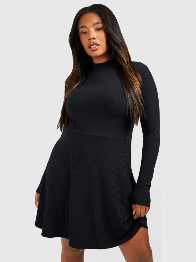 boohoo Dames Plus Soft Rib Hoge Hals Skaterjurk Zwart