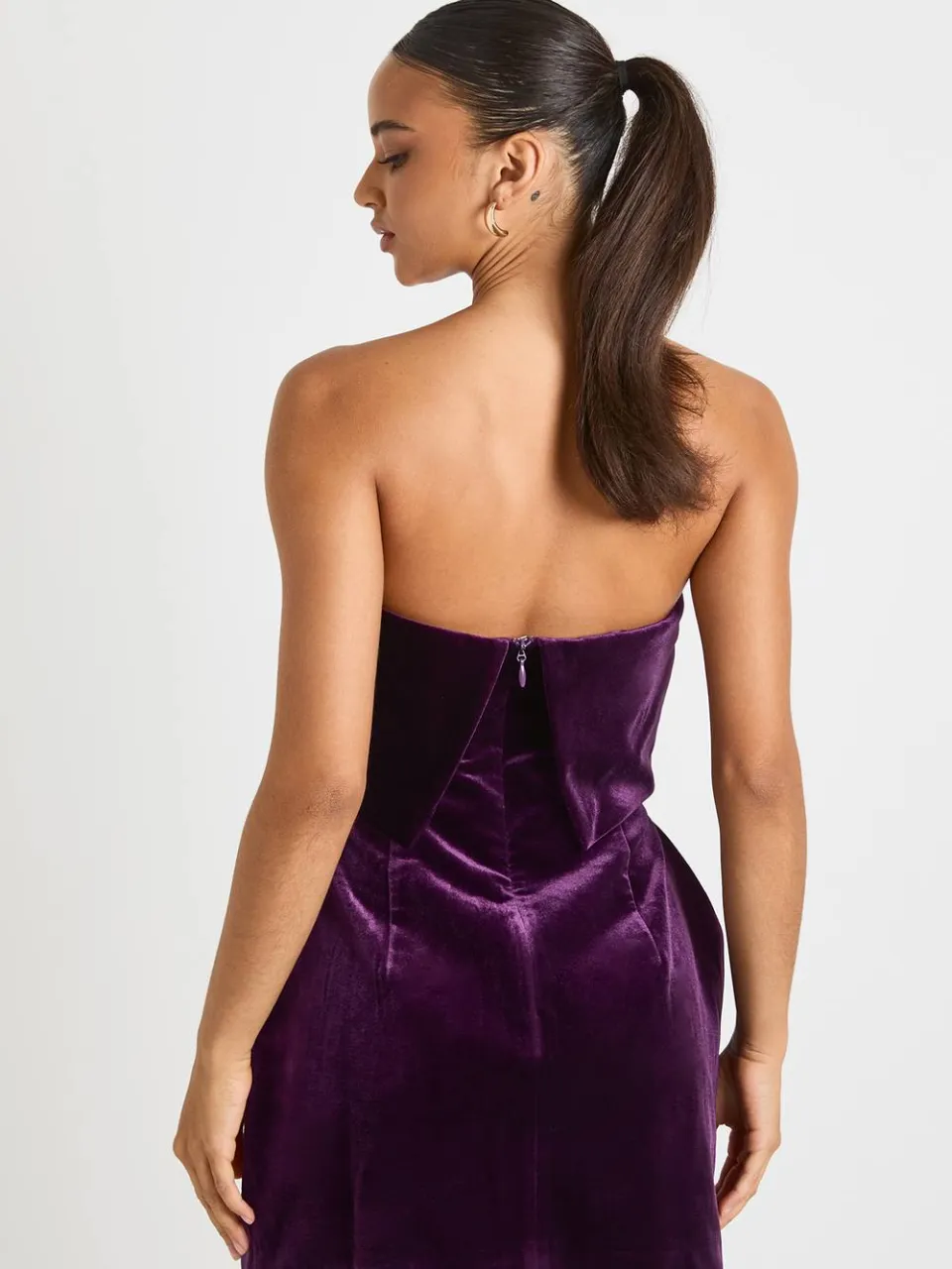 boohoo Dames Velvet Bardot Crepe Jurk pruim, foto 3