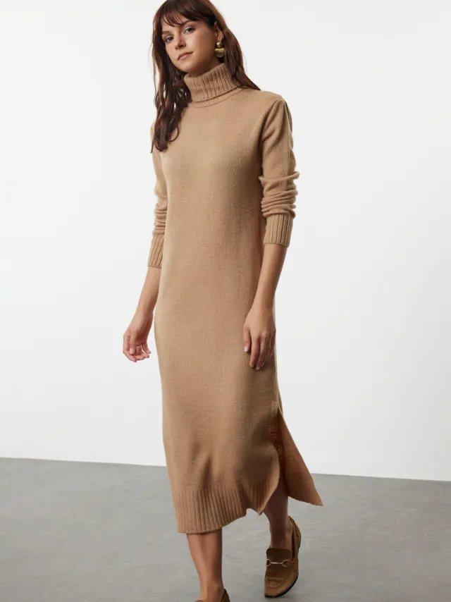 Trendyol TRENDYOLMİLLA Dames Bruin Effen Midi Lang Casual Recht Jurken Camel