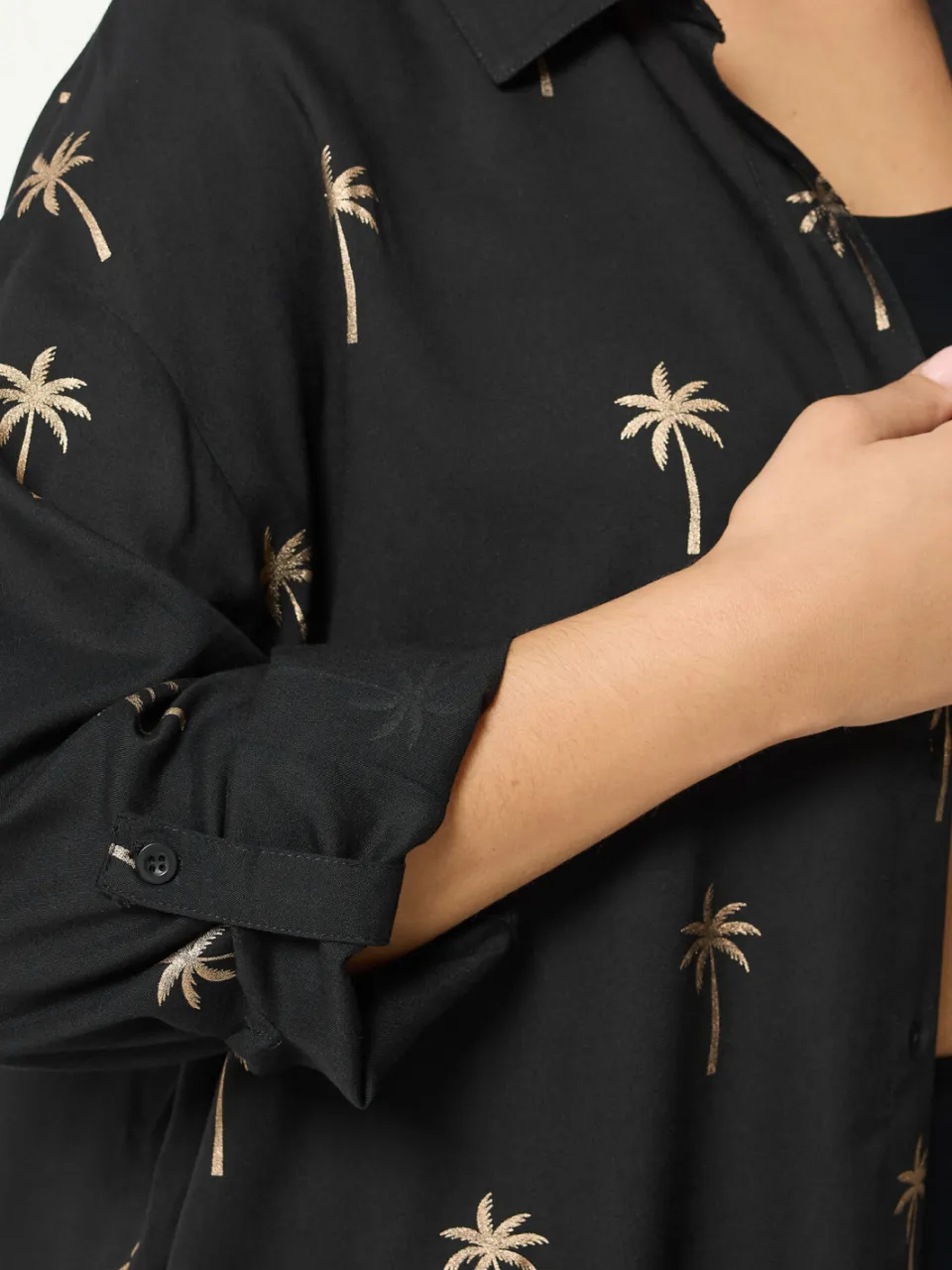 Yours Zwarte En Gouden Shirtjurk Met Palmboomprint-48, foto 4
