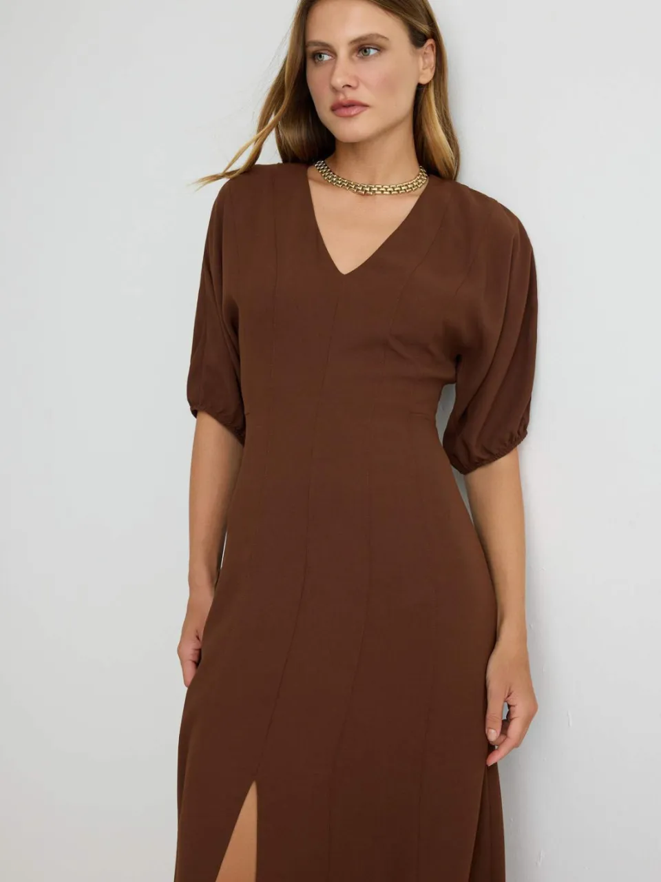 Trendyol TRENDYOLMİLLA Dames Bruin Effen Midi Kort A-lijn Jurken, foto 2
