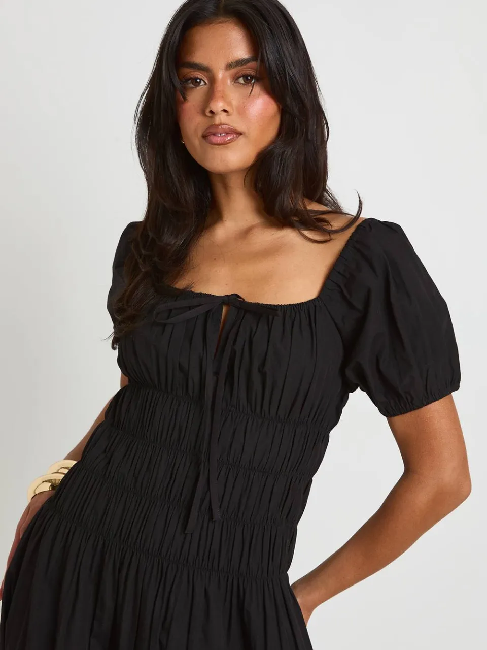 boohoo Dames Katoenen Popeline Maxi Jurk Met Gerimpeld Lijfje En Pofmouwen zwart, foto 3