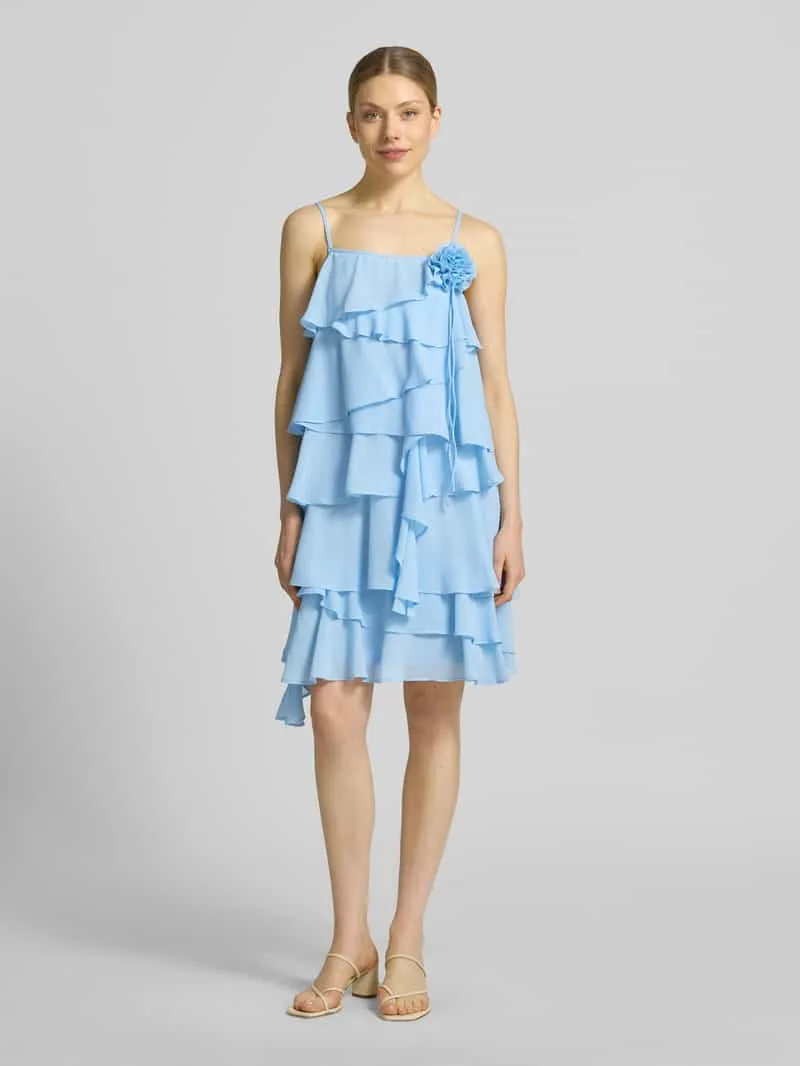 Vero Moda Vloeiende cocktailjurk met volants model 'ALADYN' lichtblauw, foto 3