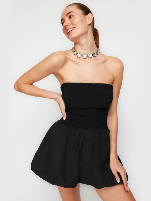 Trendyol TRENDYOLMİLLA Dames Zwart Effen Kort / Mini Mouwloos Stijlvol/Avond Skater Jurken