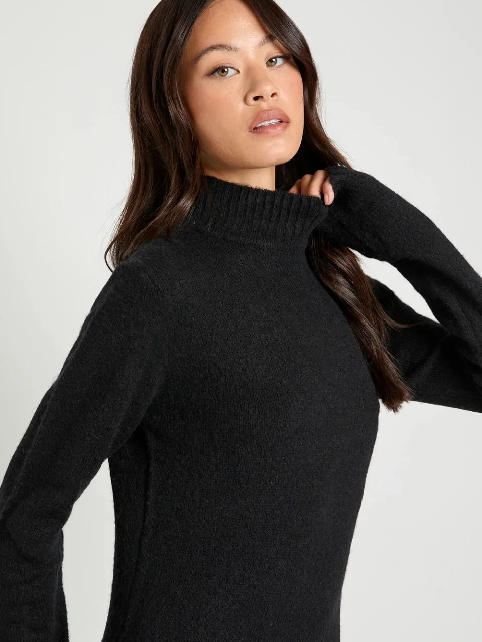 boohoo Dames Lange Super Zachte Hoge Hals Gebreide Maxi Jurk zwart, foto 4