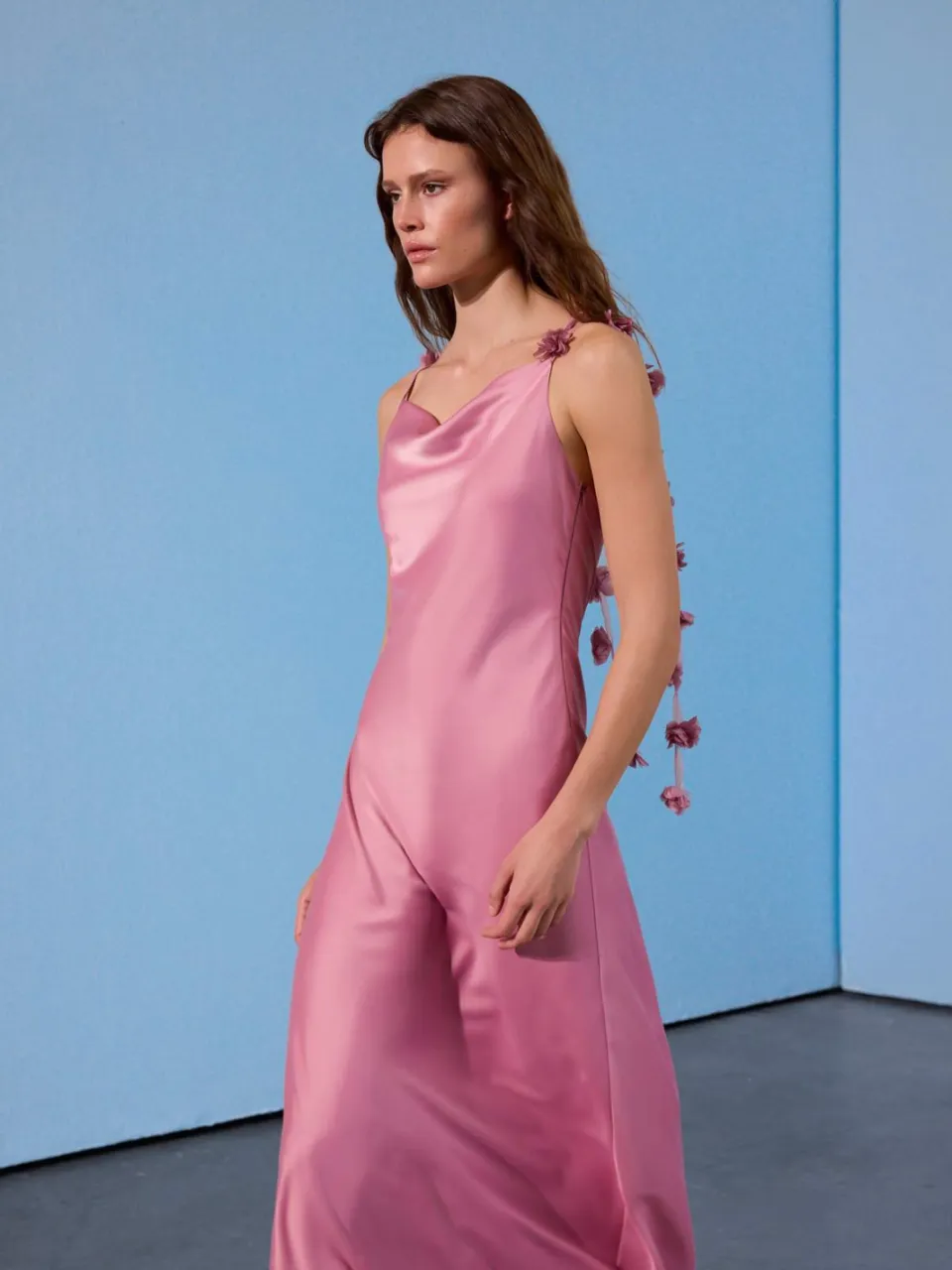 Trendyol TRENDYOLMİLLA Dames Roze Effen Maxi Mouwloos Slip Avond & Gala Jurk, foto 2