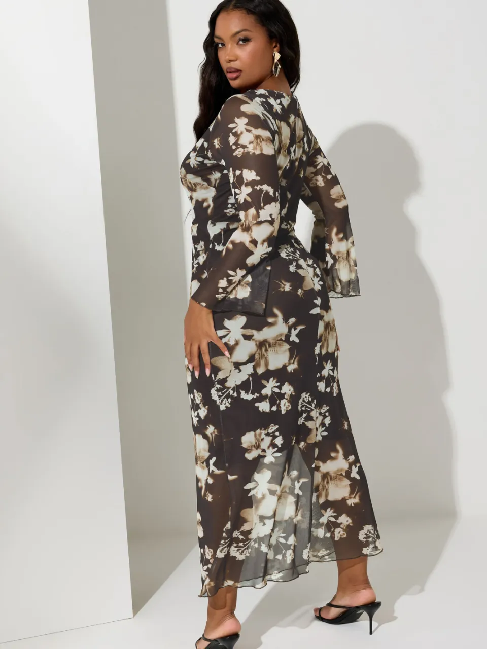 Yours London Natural Brown Floral Mesh Maxijurk, foto 3