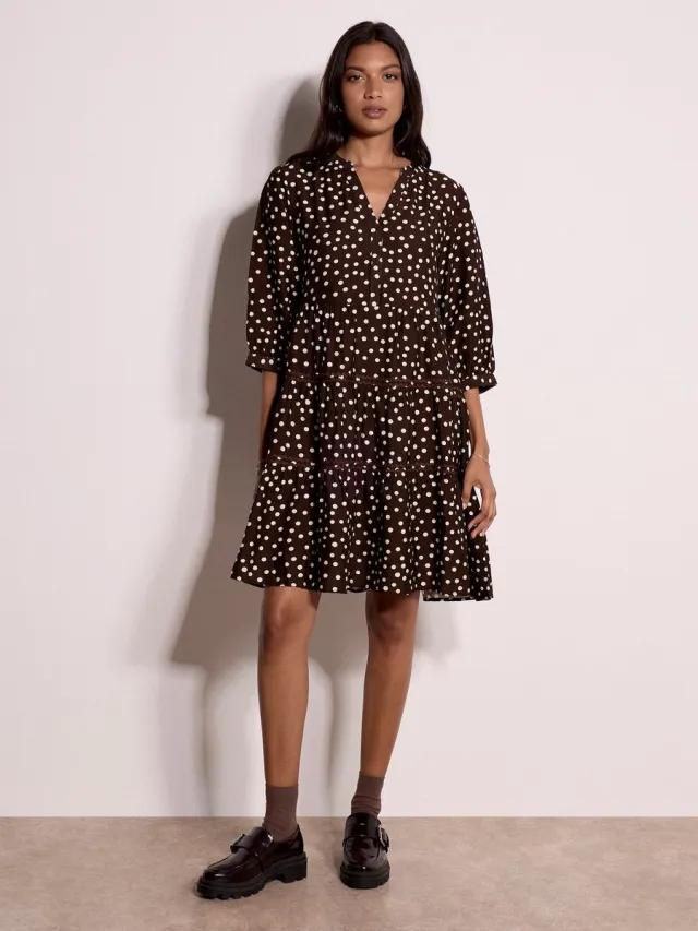 Apricot Mini-jurk met polkadots en gelaagde rok Bruin