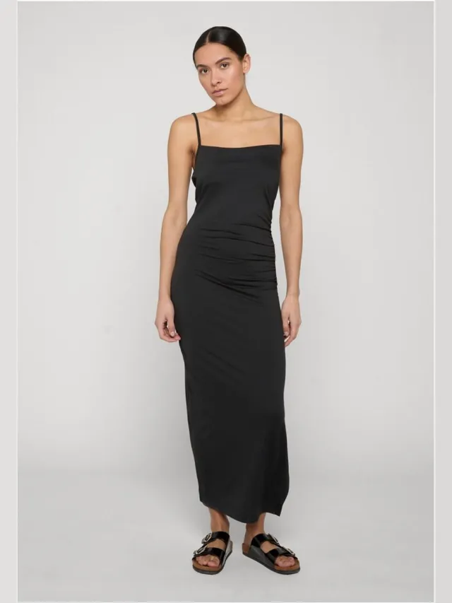 Urban Classics Ladies Long Spaghetti Jersey Dress Dames Maxi-jurk - zwart