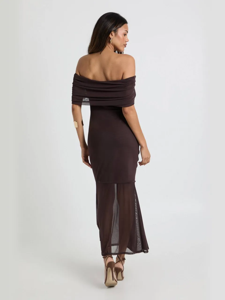 boohoo Dames Zwangerschaps Geplooid Bardot Mesh Zoom Midaxi chocoladebruin, foto 3