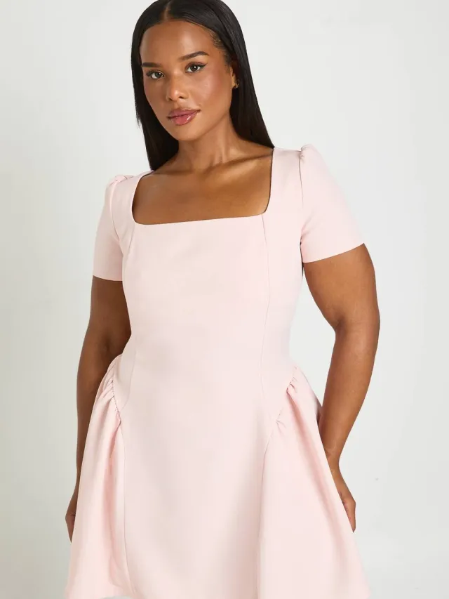 boohoo Dames Plus Pofmouw Skater Jurk Baby Roze