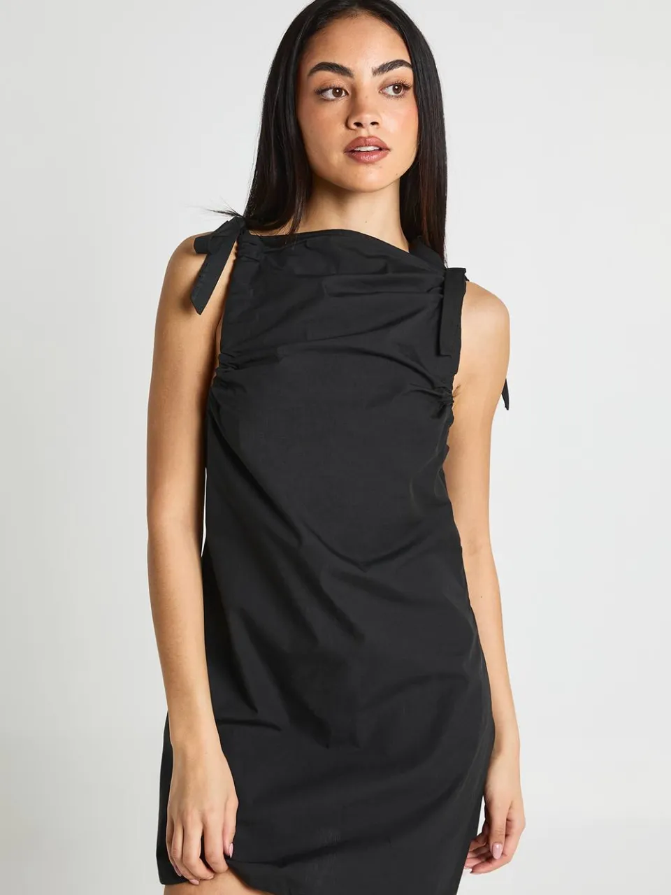 boohoo Dames Mini Jurk Met Strikbandjes Op De Schouders Van Popeline zwart, foto 2