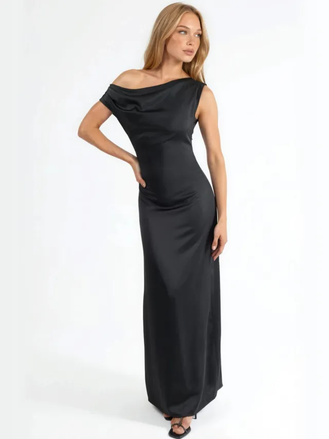 Hiccup Asymmetrische Kraag Bodycon Satijnen Maxi Jurk Zwart
