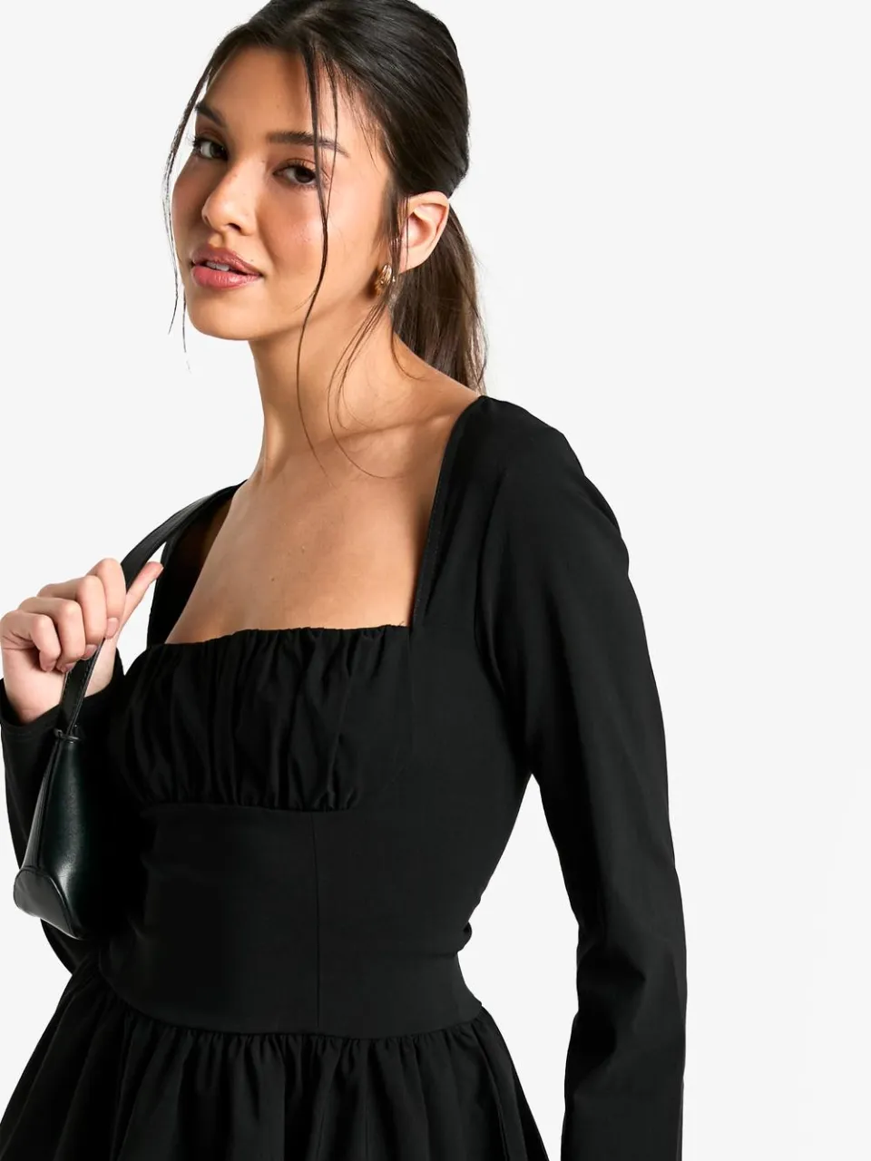 boohoo Dames Bengaline Korset Skaterjurk met Lange Mouwen zwart, foto 4