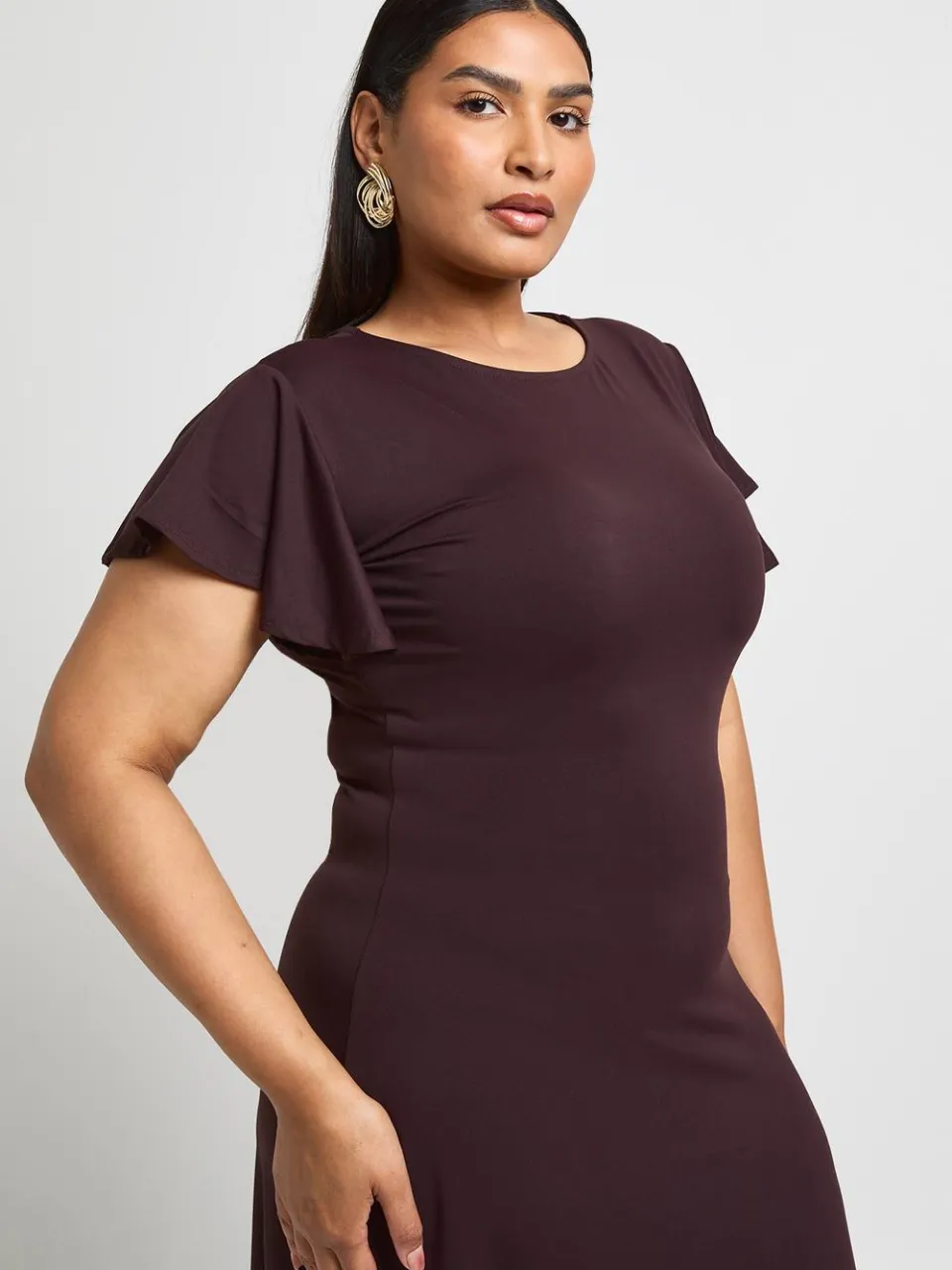 boohoo Dames Plus Super Zachte Zwierige Jurk Met Vlindermouwtjes Midaxi chocoladebruin, foto 4