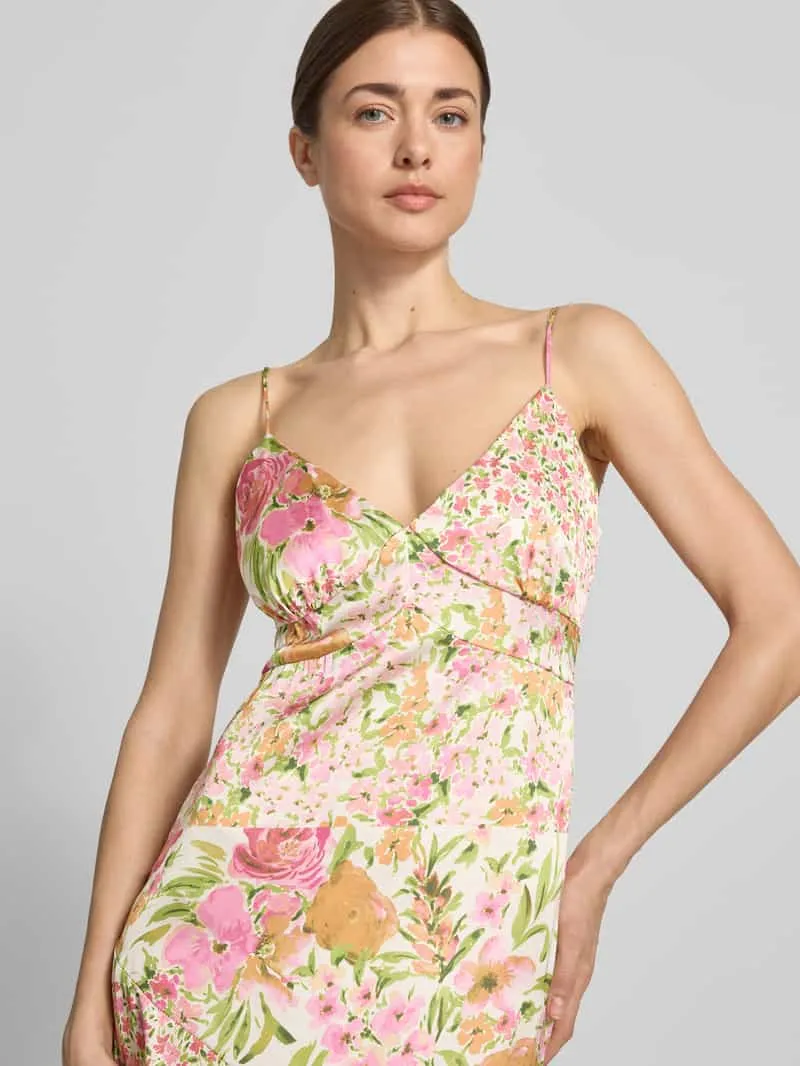 Vero Moda Vloeiende maxi-jurk van satijn model 'ALTHEA' lichtroze, foto 5