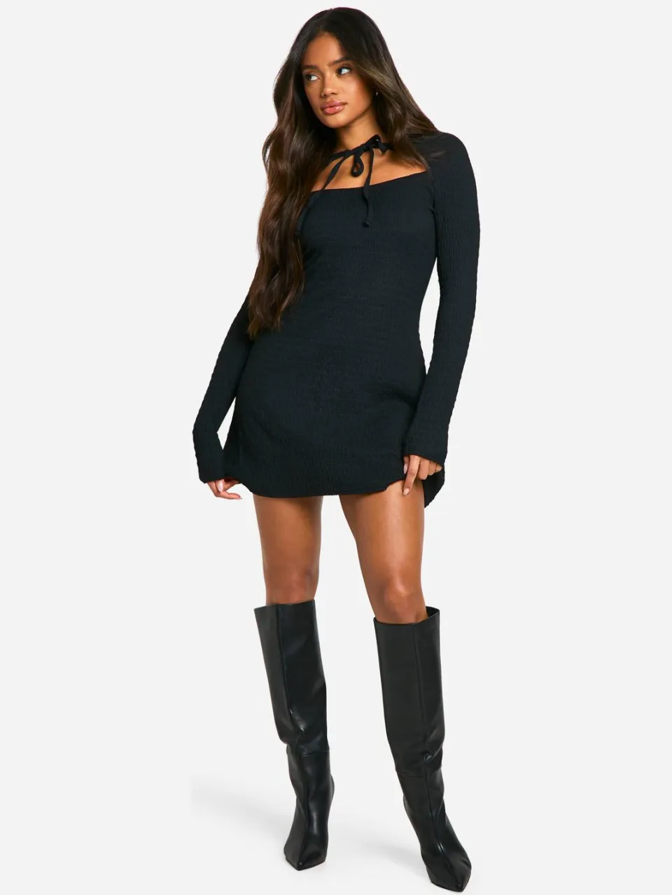 boohoo Dames Getextureerde strik-front skaterjurk zwart, foto 3