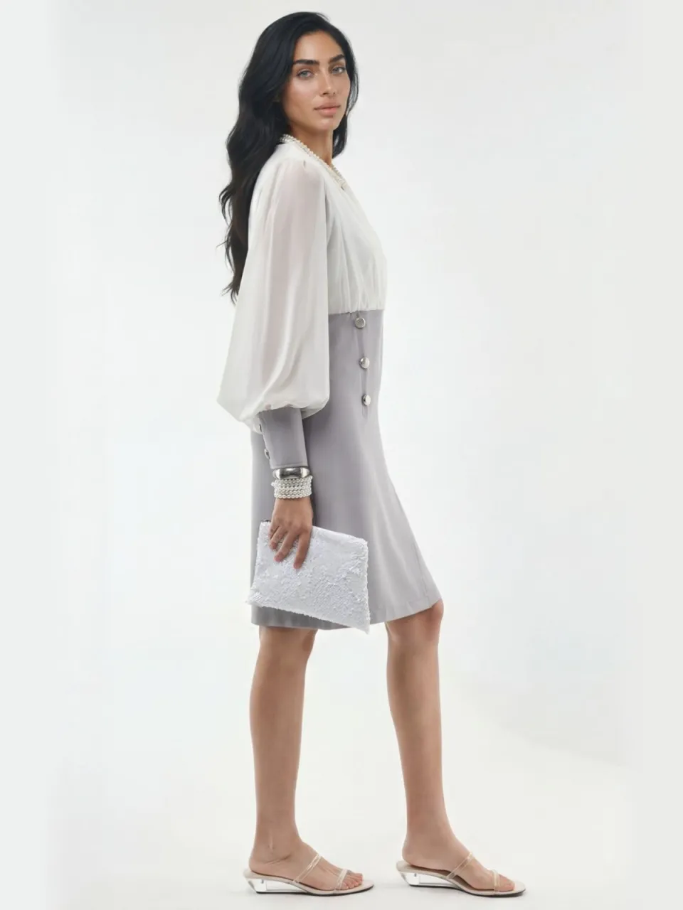 MSN Collection V-hals Midi Jurk met Knopdetail lichtgrijs, foto 2