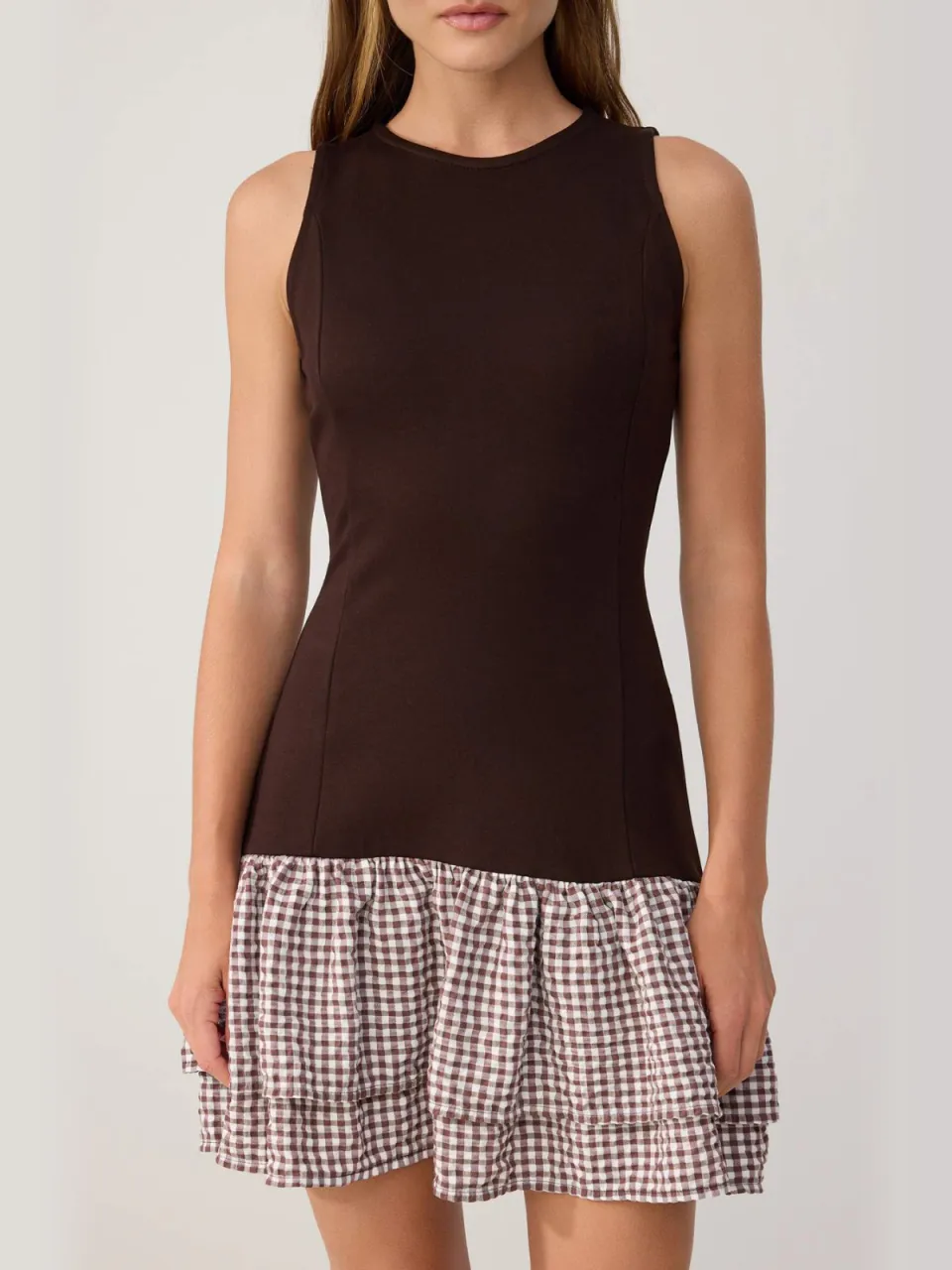 Trendyol TRENDYOLMİLLA Dames Bruin Colorblock Kort / Mini Mouwloos Skater Jurken, foto 2