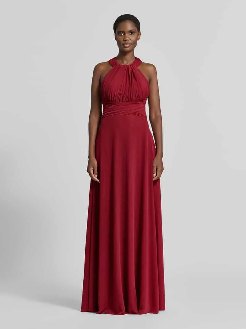 TROYDEN COLLECTION Avondjurk met halter en plooien Bordeaux