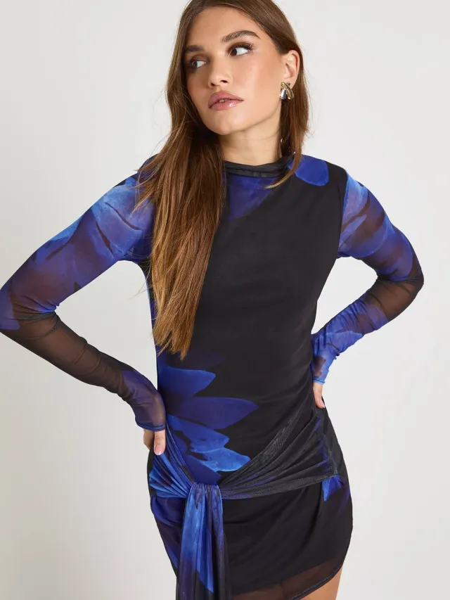 boohoo Dames Mini-jurk met hoge hals, bedrukt bloemenmotief en wikkelmodel Zwart