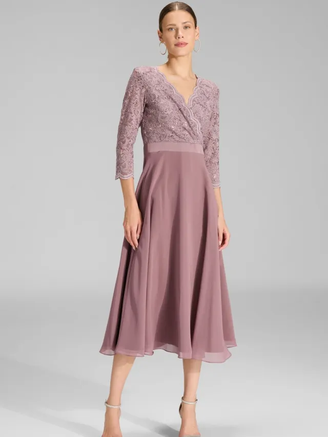 Swing cocktailjurk van Kant-chiffonmix in Mauve -L