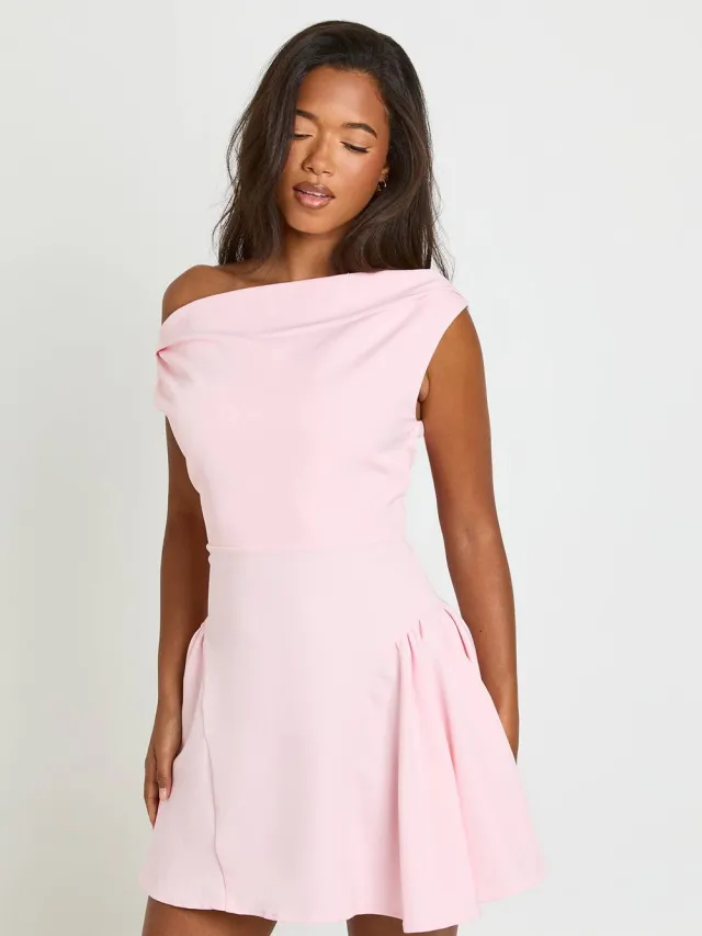 boohoo Dames Getailleerde Asymmetrische Draperie Hals Skater Jurk Baby Roze