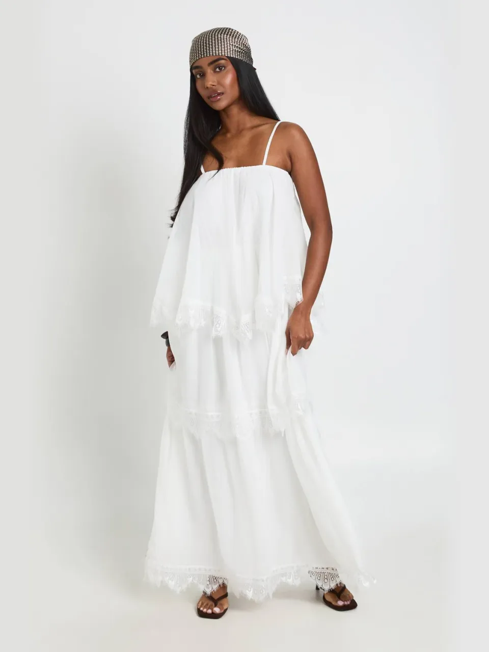 boohoo Dames Gekreukte Chiffon & Kanten Gelaagde Maxi Jurk ivoor, foto 2