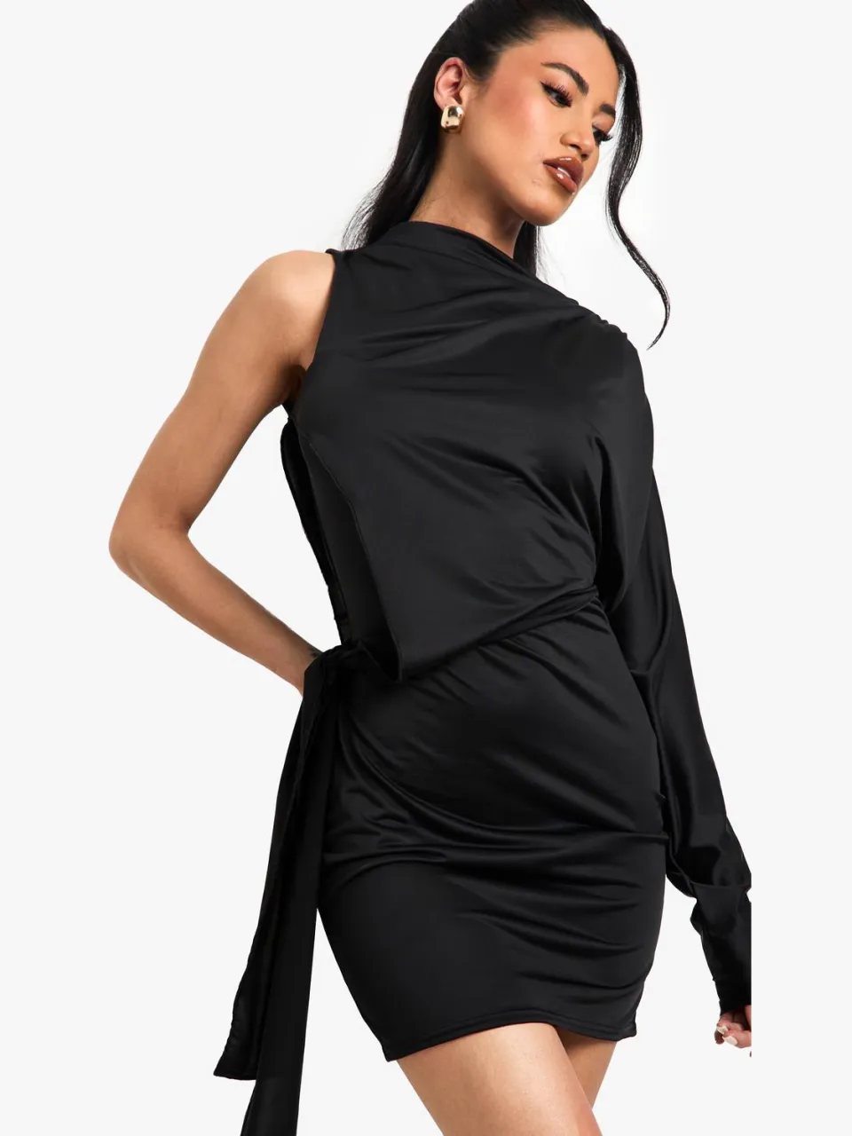 boohoo Dames Slinky One Shoulder Knot Detail Mini Jurk zwart, foto 4