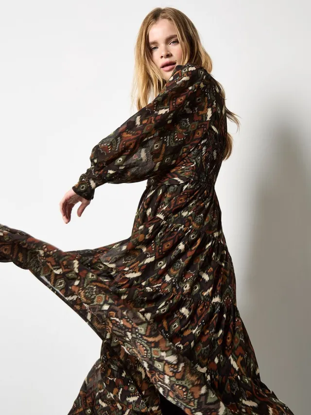 Apricot Ikat chiffon maxi-jurk met lagen Kaki