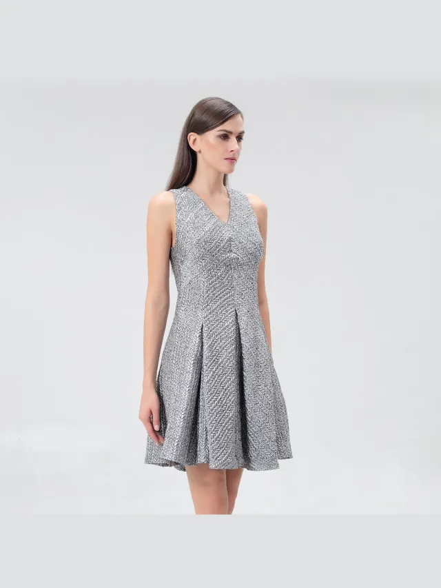 Smart & Joy Fit-and-Flare Silver Jacquard-jurk Zilver