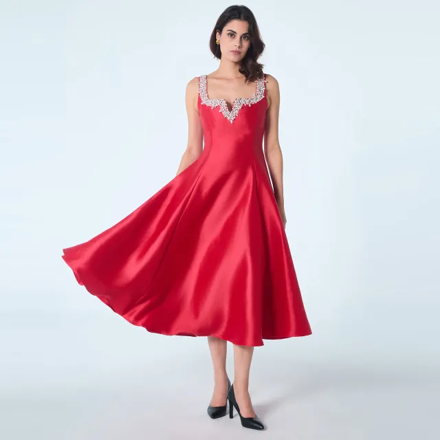 Smart & Joy Cocktailjurk met hartvormig decolleté en kralen Rood