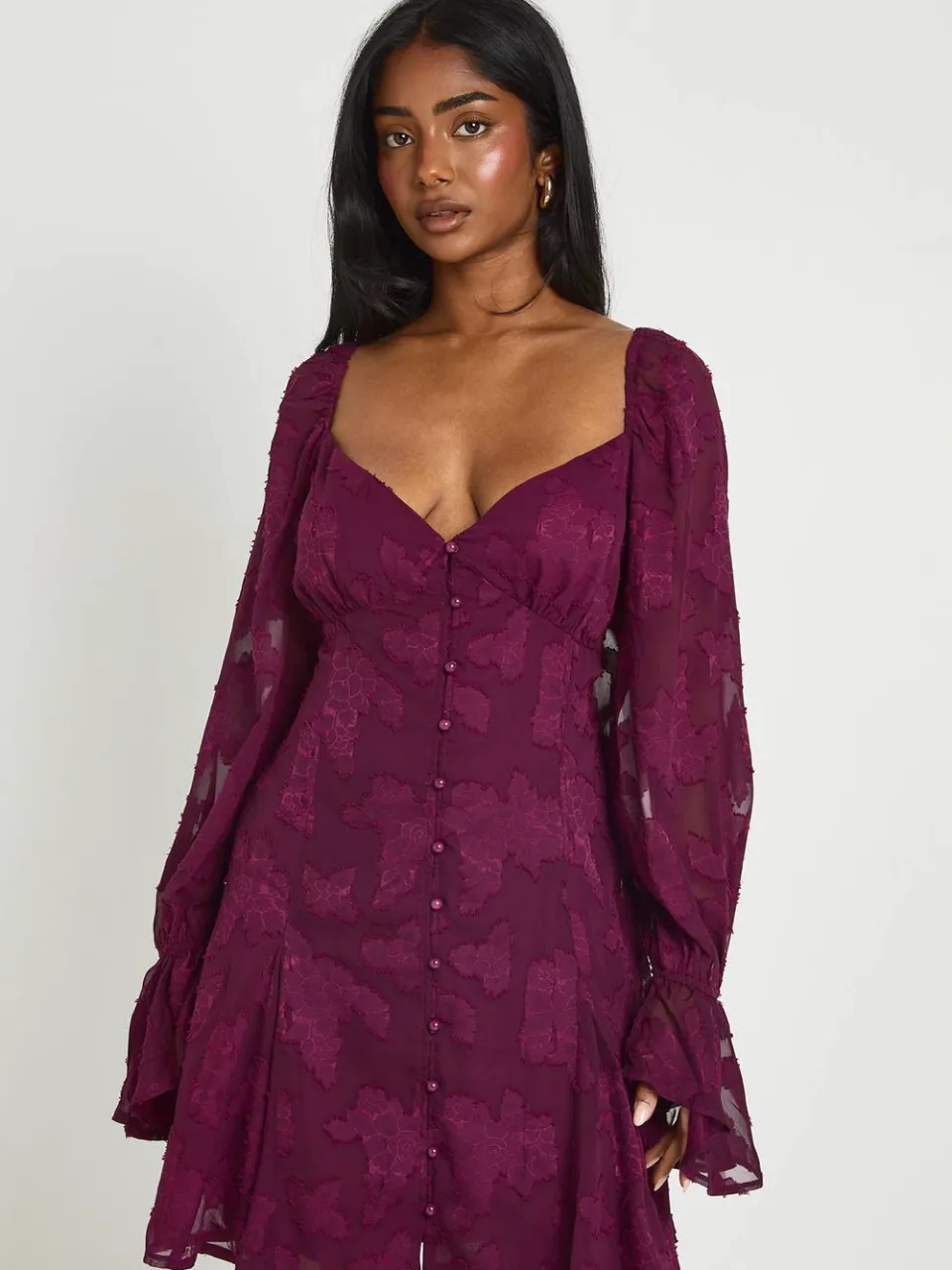 boohoo Dames Burnout Bloemen Godet Zoom Mini Jurk pruim, foto 3