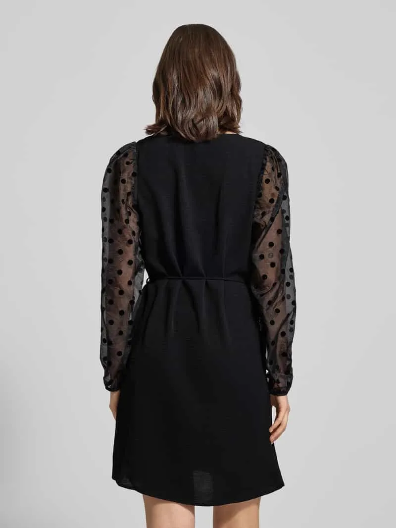 Vero Moda Soepele cocktailjurk met semi-transparante mouwen, model 'ALVA' zwart, foto 4