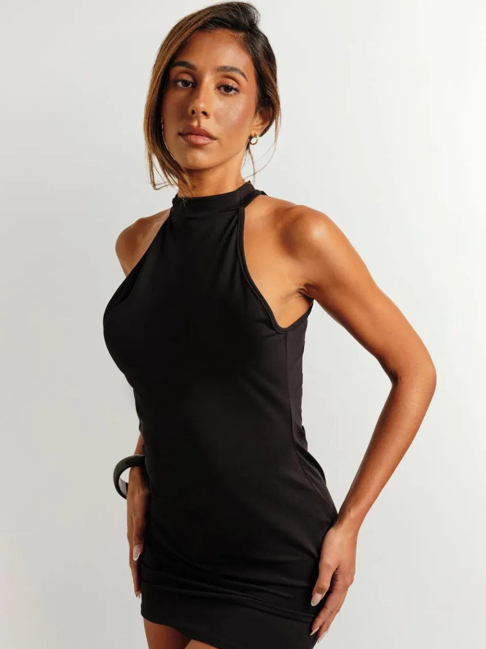 boohoo Dames Superzachte Racer Neck Mini Jurk zwart, foto 3