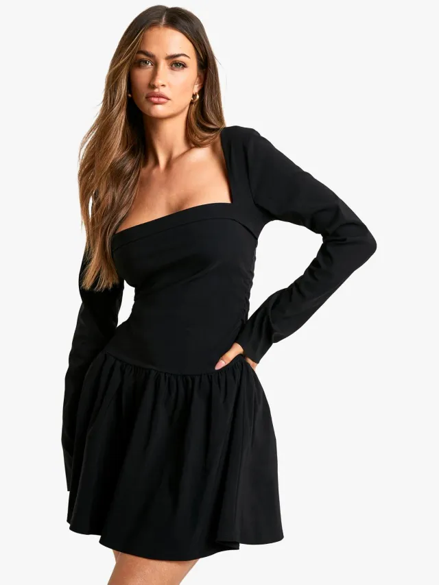 boohoo Dames Long Sleeve Skater Mini Dress Zwart