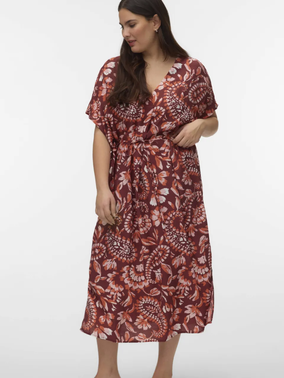 Vero Moda CURVE gebloemde midi jurk roze, foto 3