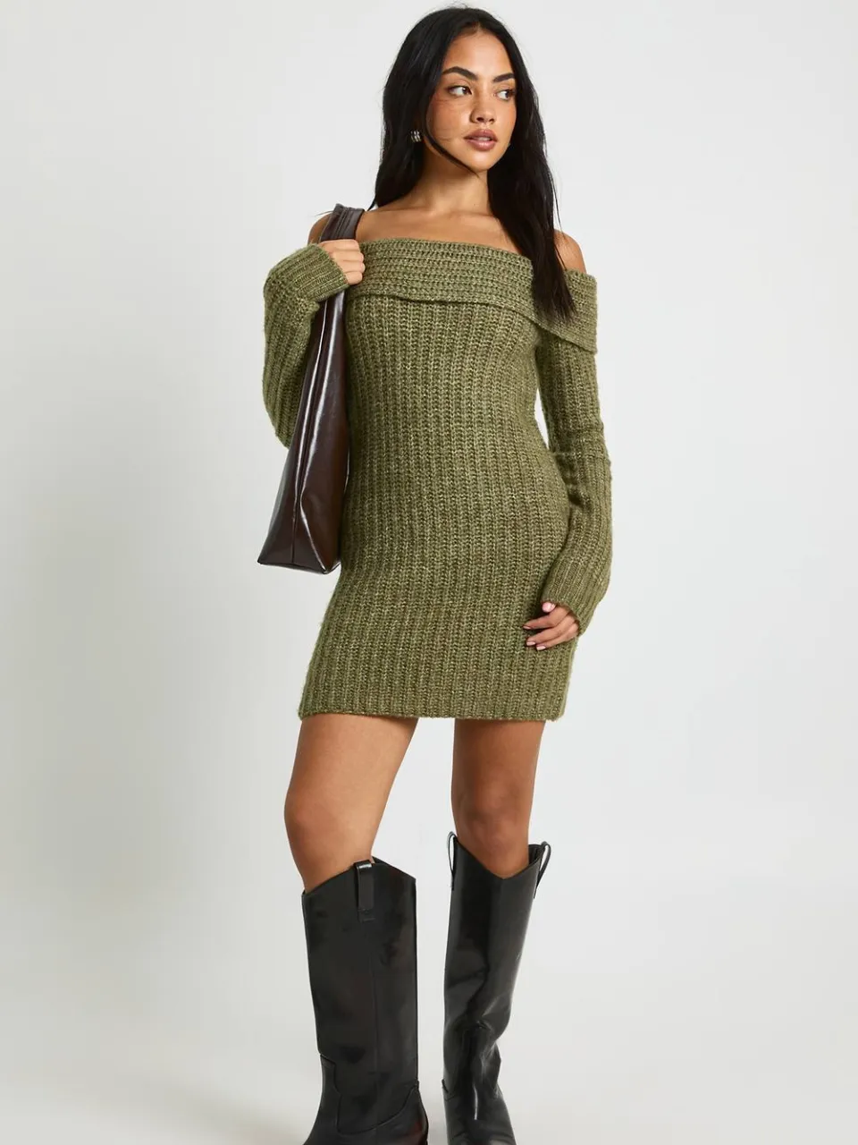 boohoo Dames Chunky Knit Bardot Mini Jurk kaki, foto 3