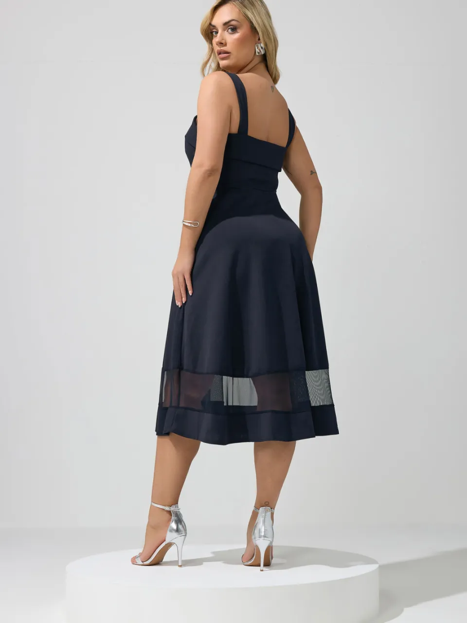 Yours London Marineblauwe Jurk Met Mesh Inzet, foto 3