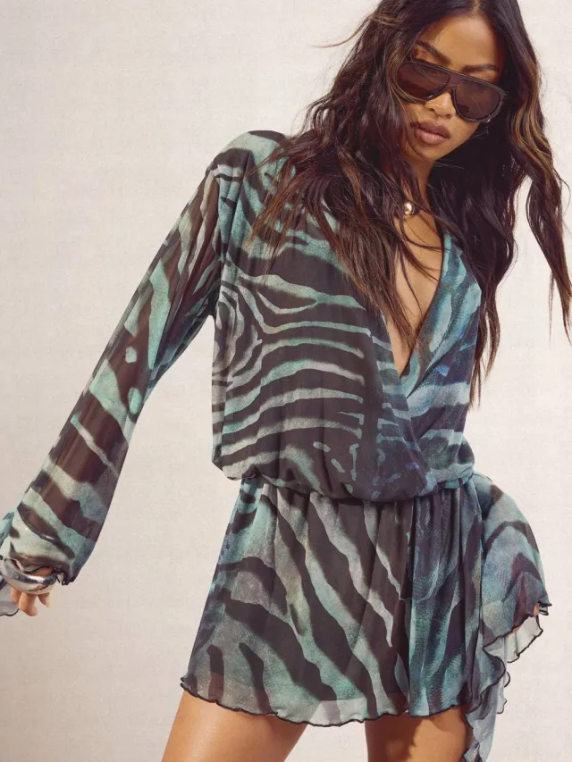 boohoo Dames Mini-jurk Met Vervaagde Dierenprint Mesh En Klokmouwen blauw, foto 3