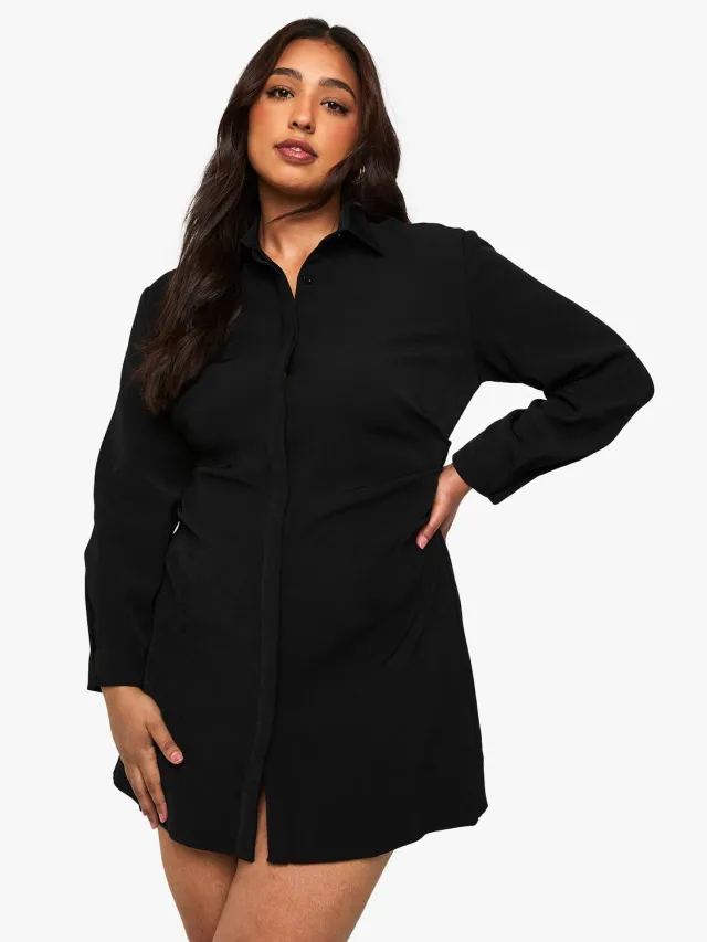 boohoo Dames Plus geraffelde zij-shirtjurk Zwart