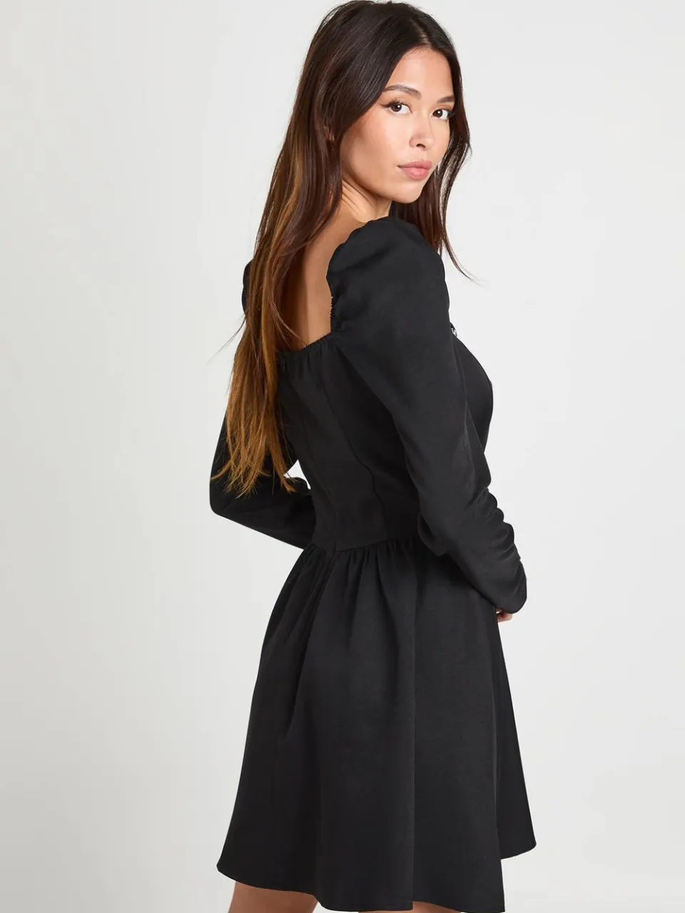 boohoo Dames Melkmeisje-jurk met kanten afwerking en lage taille zwart, foto 2