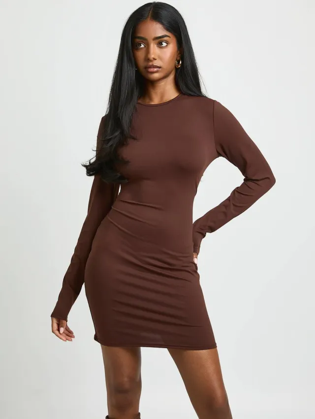 boohoo Dames Superzachte Mini-jurk Met Lange Mouwen Chocoladebruin