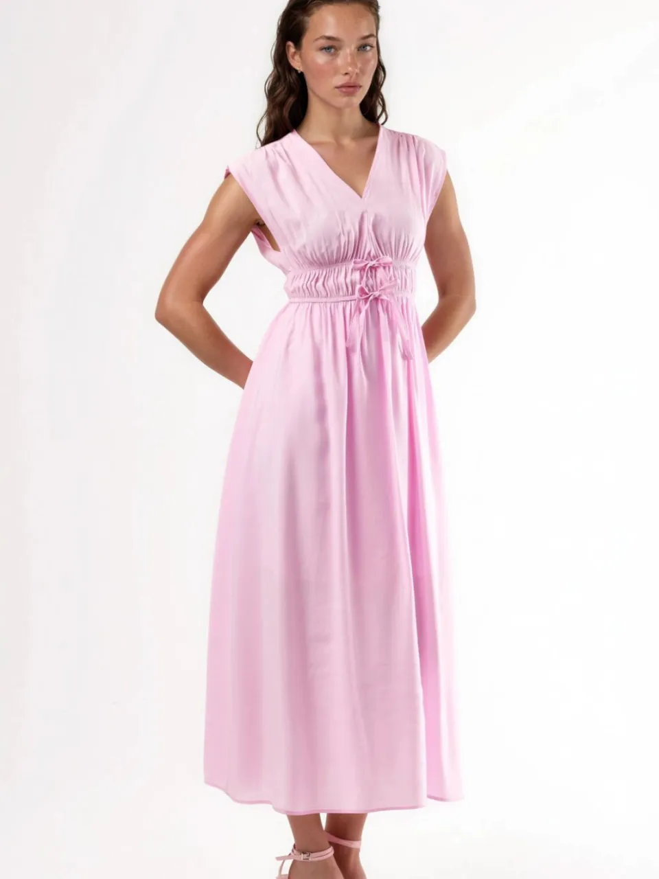 Busem V-hals Midi Jurk met Strikdetails Lichtroze