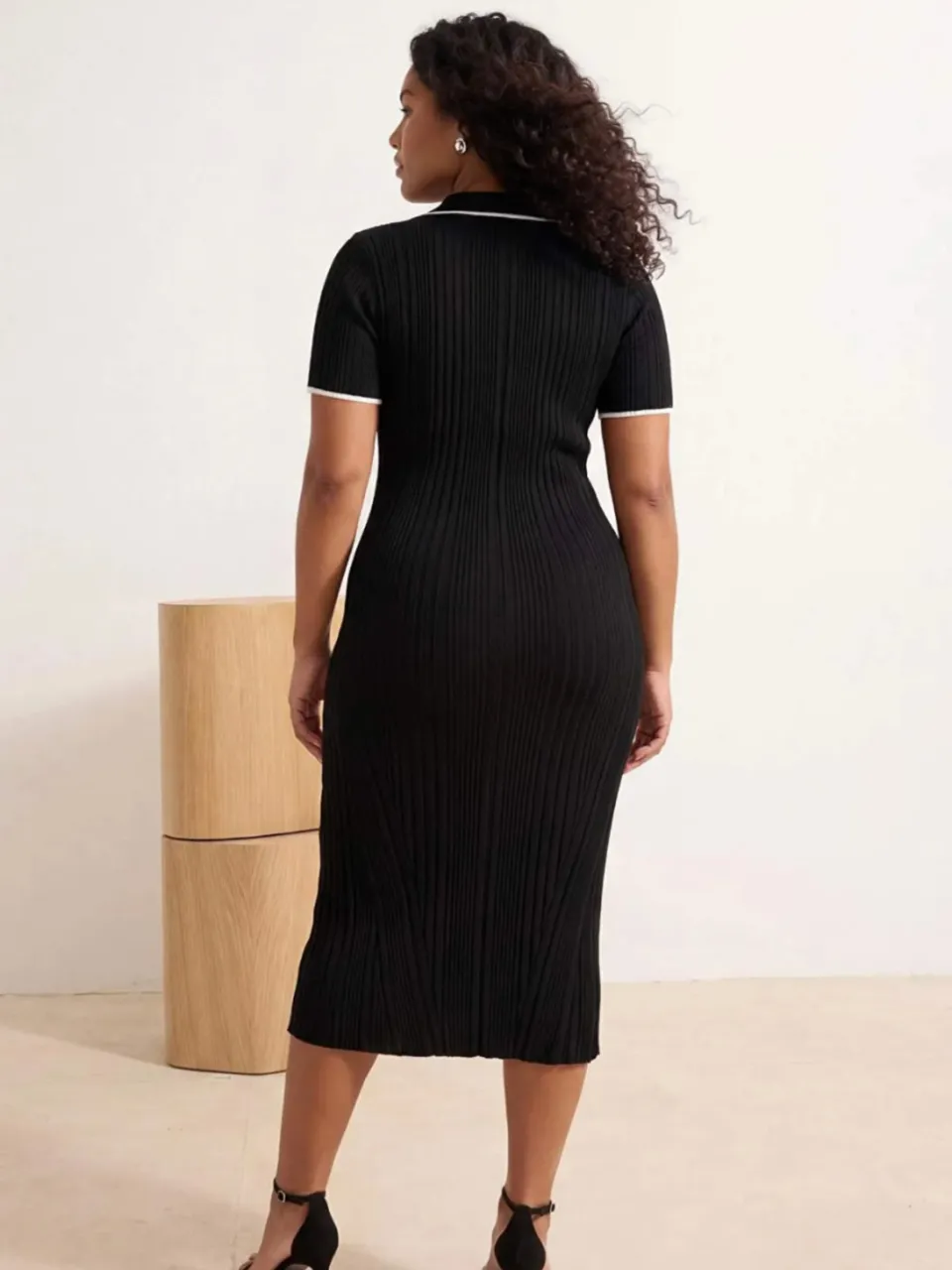 Trendyol Curve Dames Zwart Effen Midi Kort Casual Bodycon Grote maten Jurk, foto 2