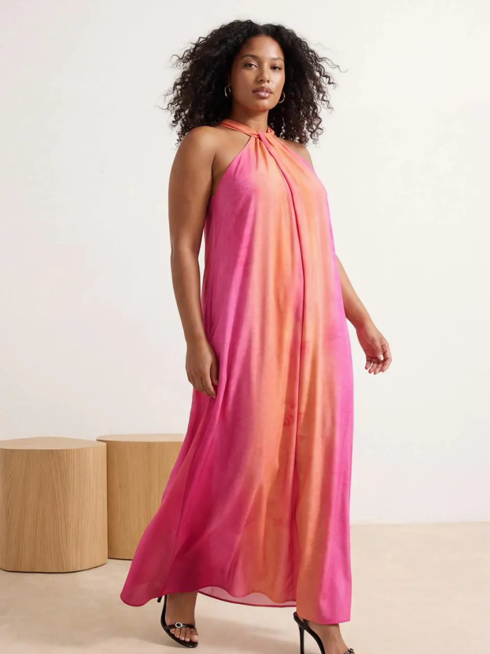 Trendyol Curve Dames Roze Colorblock Maxi Mouwloos Casual A-lijn Grote maten Jurk