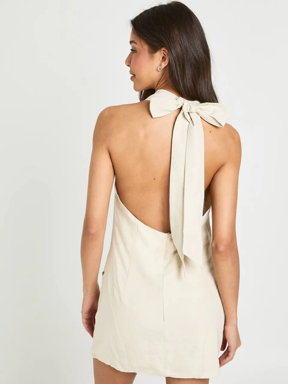 boohoo Dames Gestructureerde Mini-jurk Met Col-hals En Studs crème, foto 2