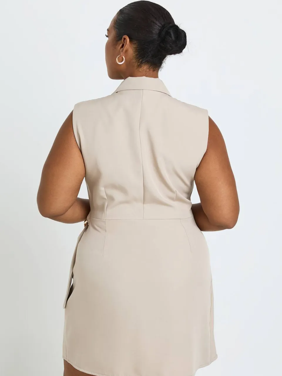 boohoo Dames Plus Overslagblazer Jurk Zonder Mouwen Met Geraffineerde Details steen, foto 2